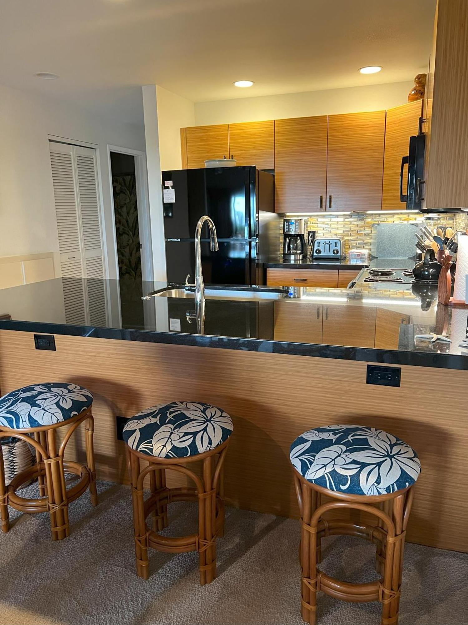 ワイレアTropical Maui Kamaole B-Bldgアパートメント エクステリア 写真